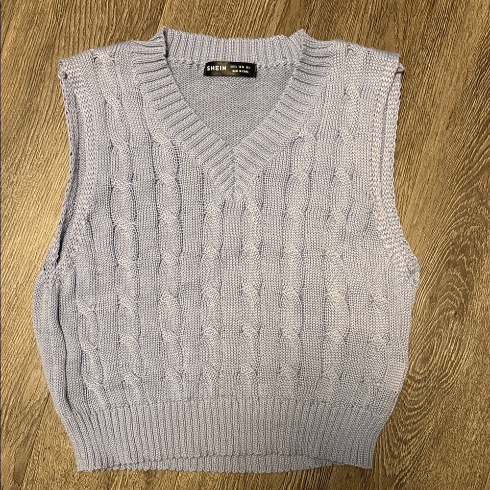 SHEIN Men's Light Gray V-Neck Sweater Vest